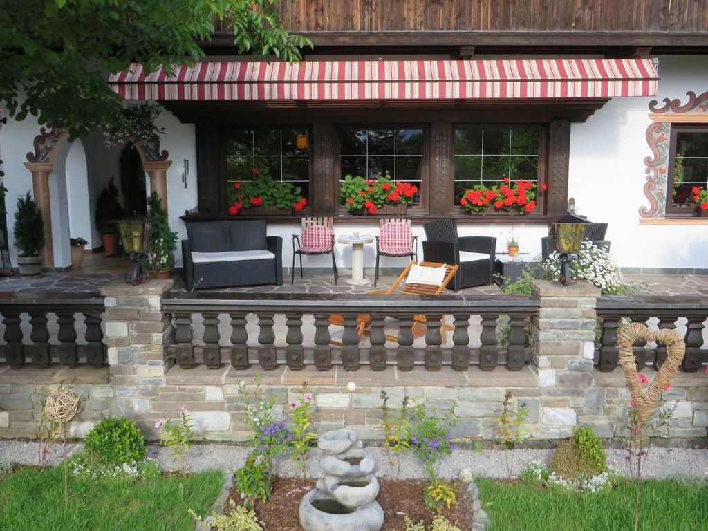 Pension Muehlbachhof Alpbach Exterior photo