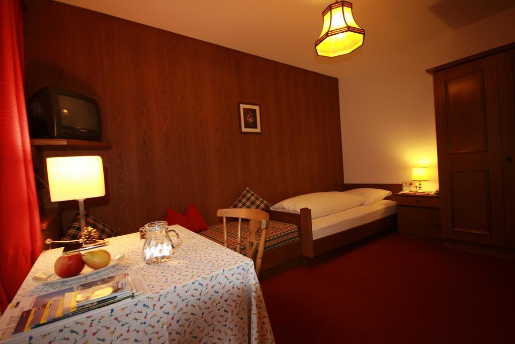 Pension Muehlbachhof Alpbach Exterior photo